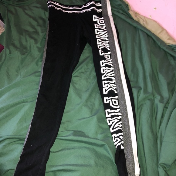 PINK Victoria's Secret Pants - Leggings from Pink